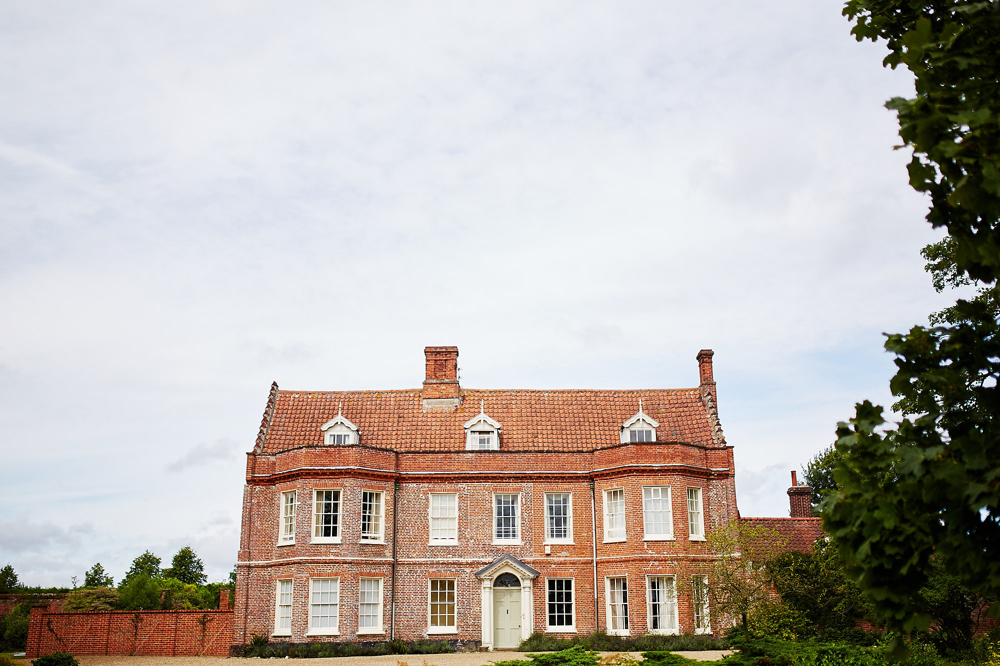 Great Elms Barn Wedding Venue in the world The ultimate guide 